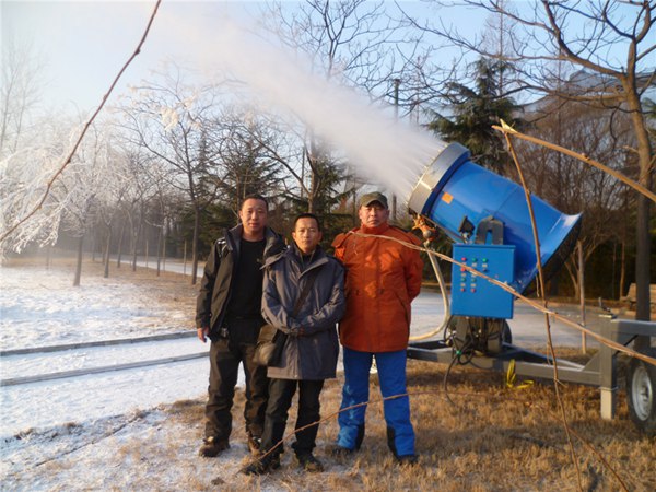 造雪機